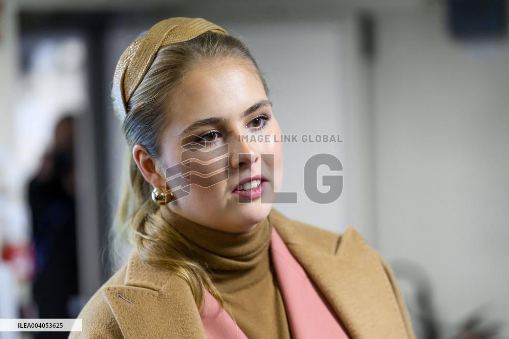 First Official Solo Job Of Princess Amalia - Netherlands