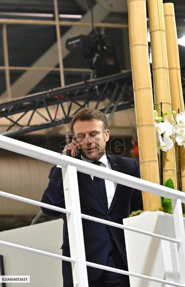 President Macron talks on the phone with Bruno Retailleau following the knife attack in Mulhouse - Paris