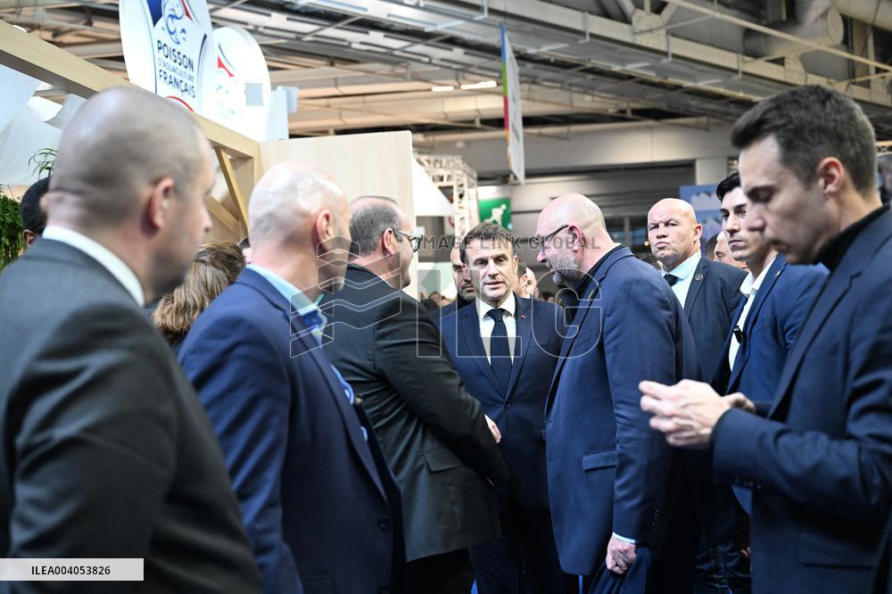 Statement by President Macron following the Mulhouse attack, at Agricultural Fair - Paris