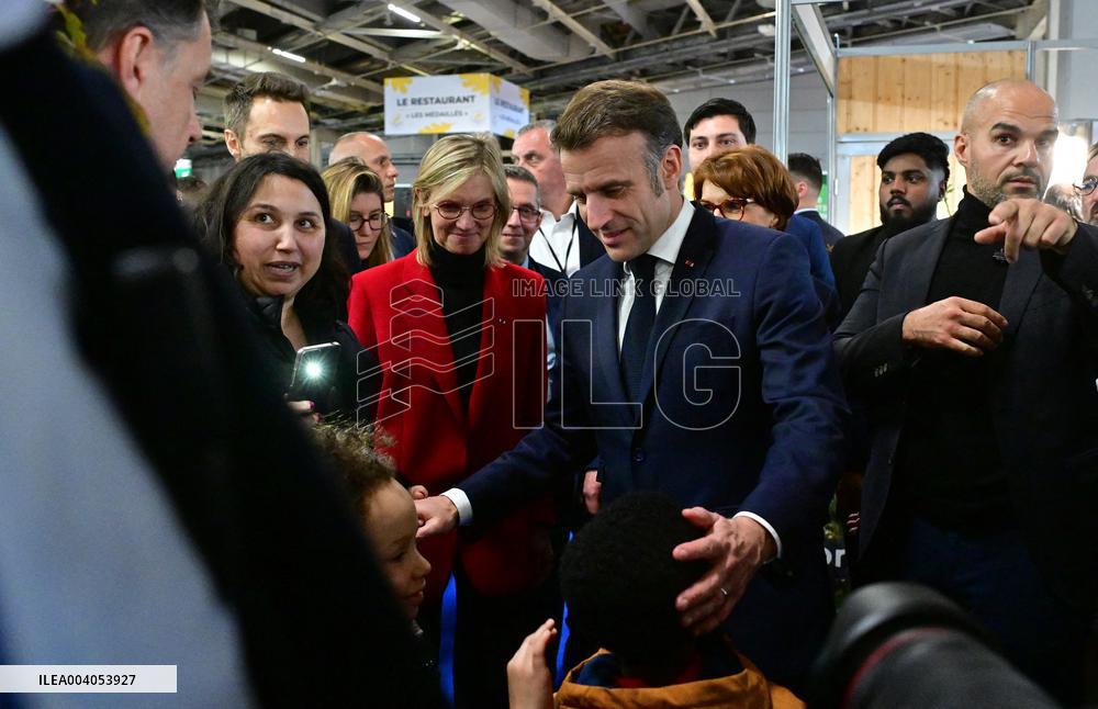 Macron inaugurates the International Agricultural Show - Paris
