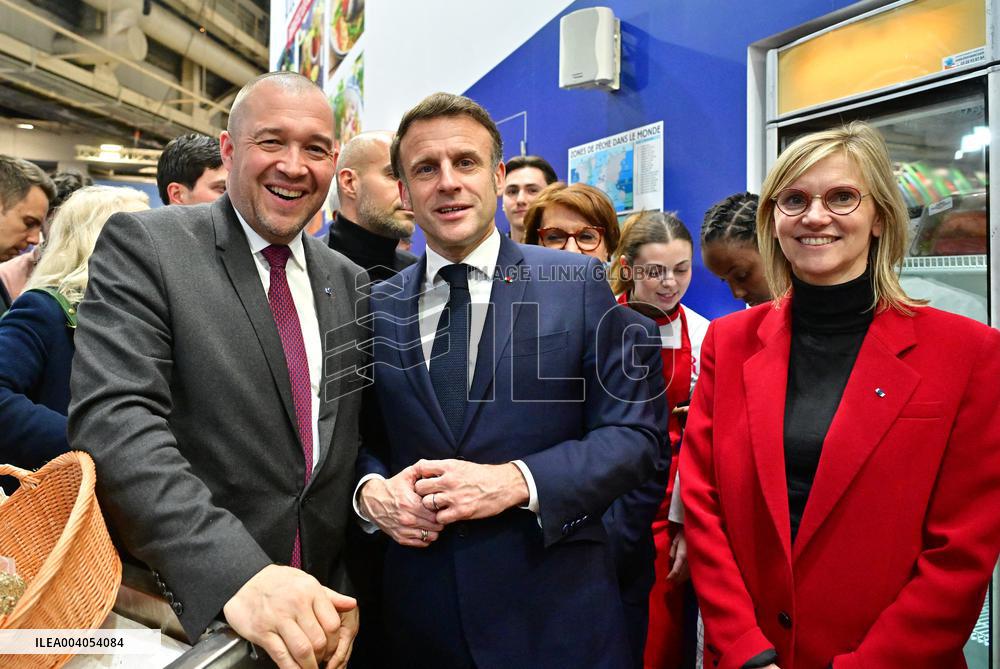 Macron inaugurates the International Agricultural Show - Paris