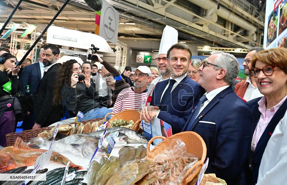 Macron inaugurates the International Agricultural Show - Paris
