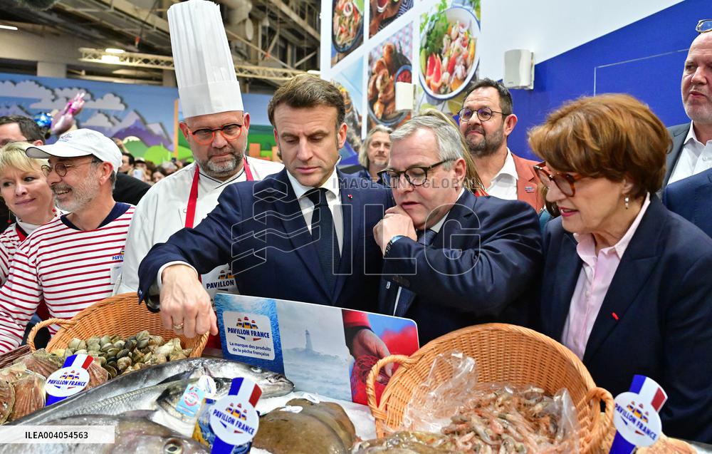 Macron inaugurates the International Agricultural Show - Paris