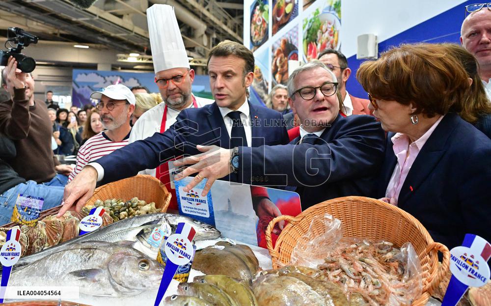 Macron inaugurates the International Agricultural Show - Paris