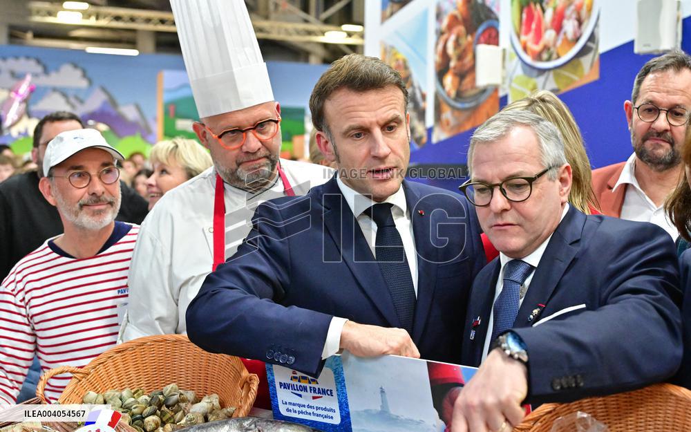 Macron inaugurates the International Agricultural Show - Paris