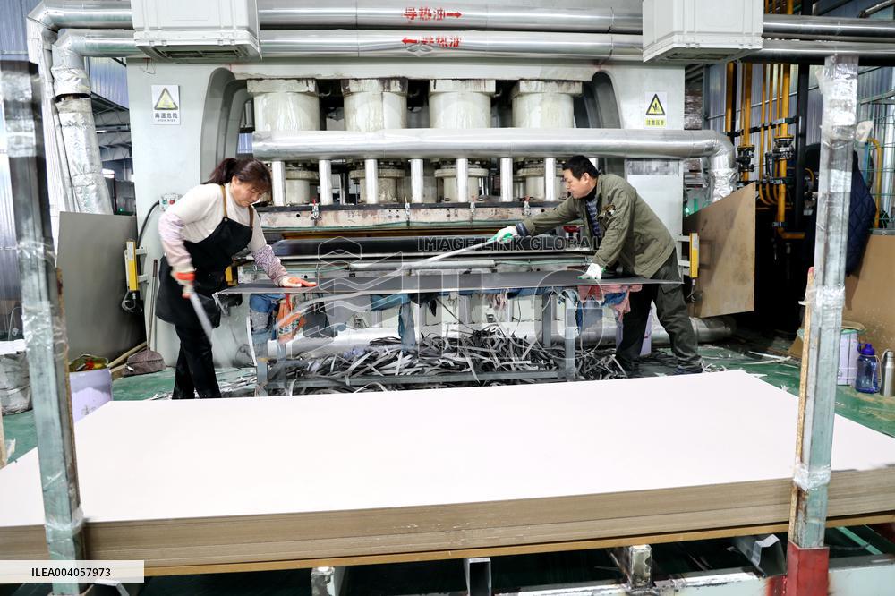 World First Aldehyde-free Density Board Production Line