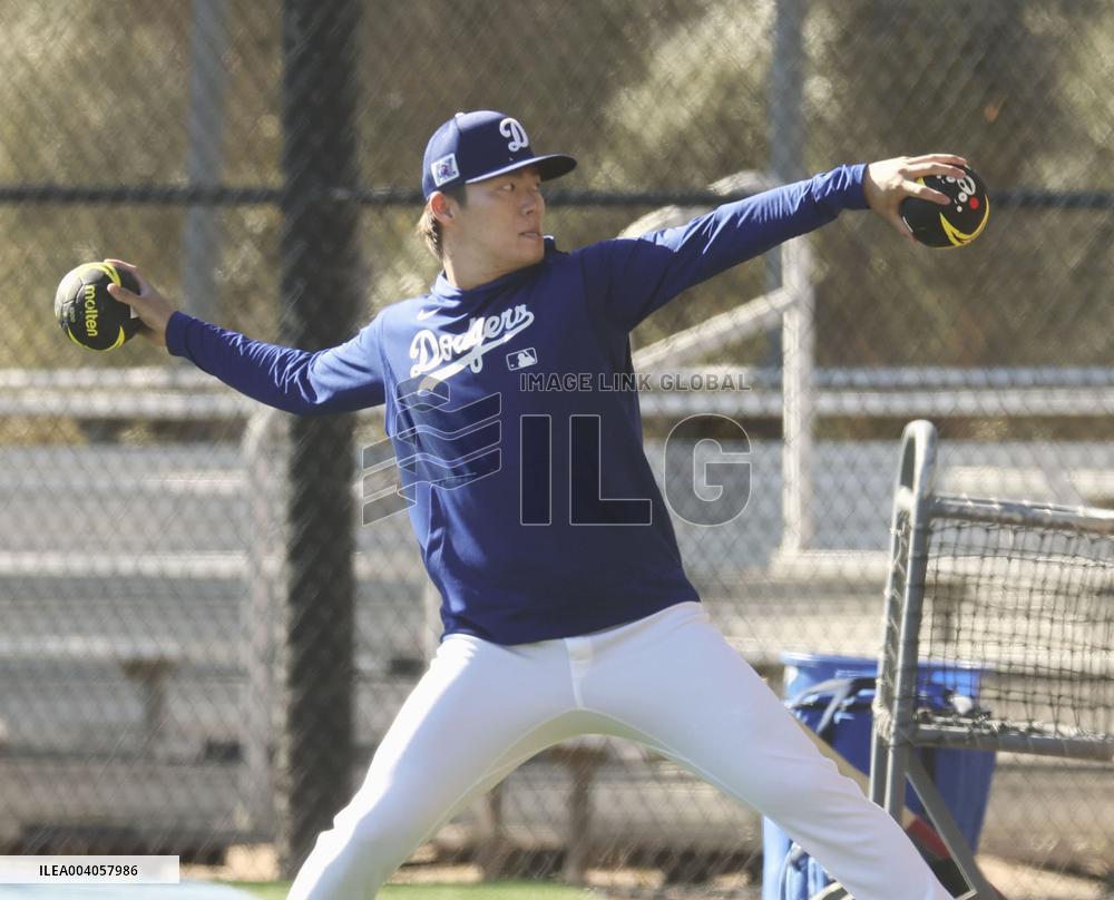 Baseball: MLB spring training