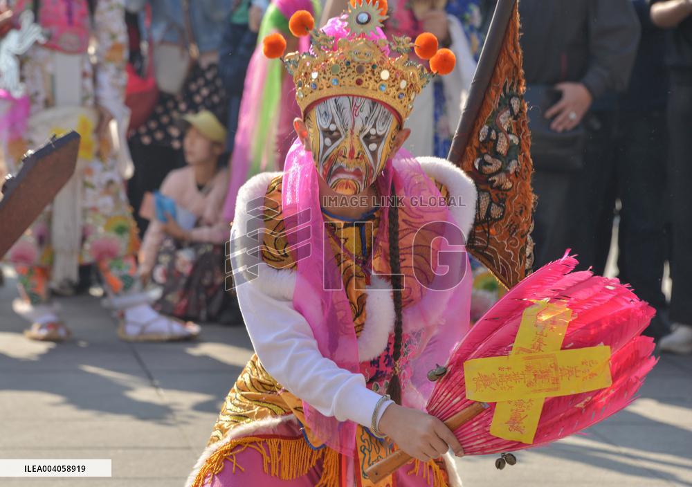 Taiwanese Artists Perform to Welcome The New Year at the Tianhou Palace in Quanzhou