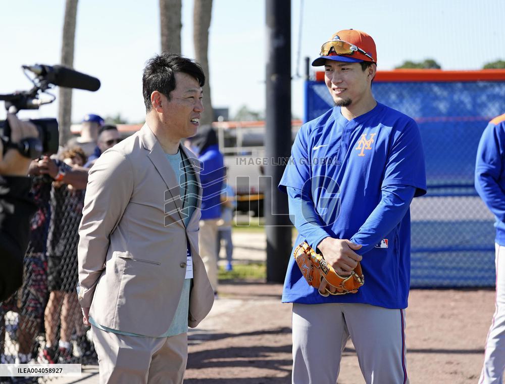 Baseball: MLB spring training