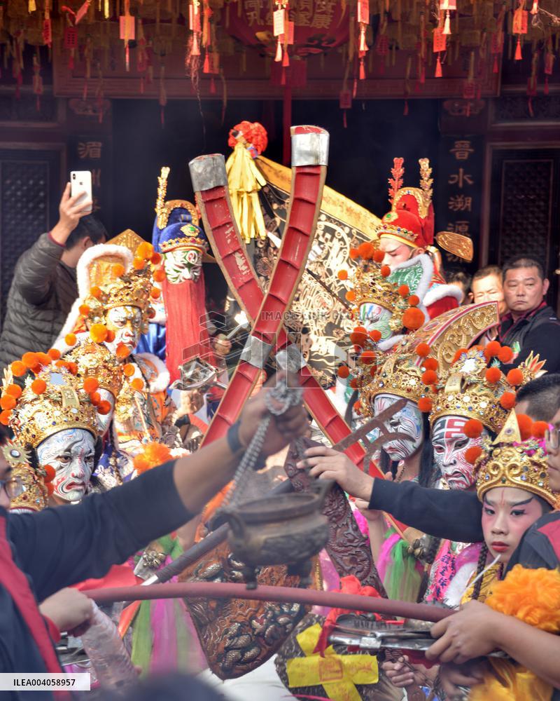 Taiwanese Artists Perform to Welcome The New Year at the Tianhou Palace in Quanzhou
