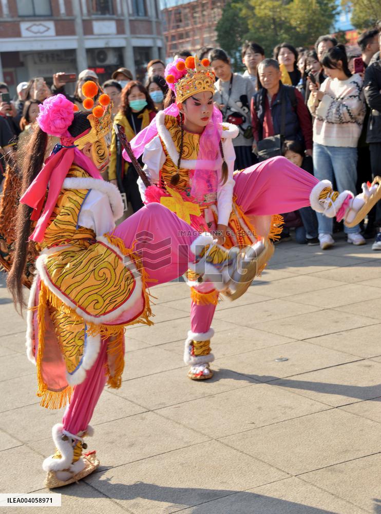 Taiwanese Artists Perform to Welcome The New Year at the Tianhou Palace in Quanzhou