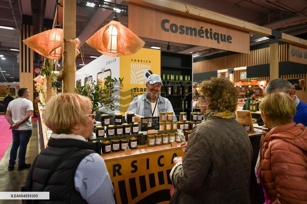 Corsica stand at the International Agricultural Fair in Paris - FA