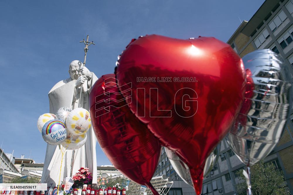 People Pray For Pope Francis at Gemelli Hospital - Rome