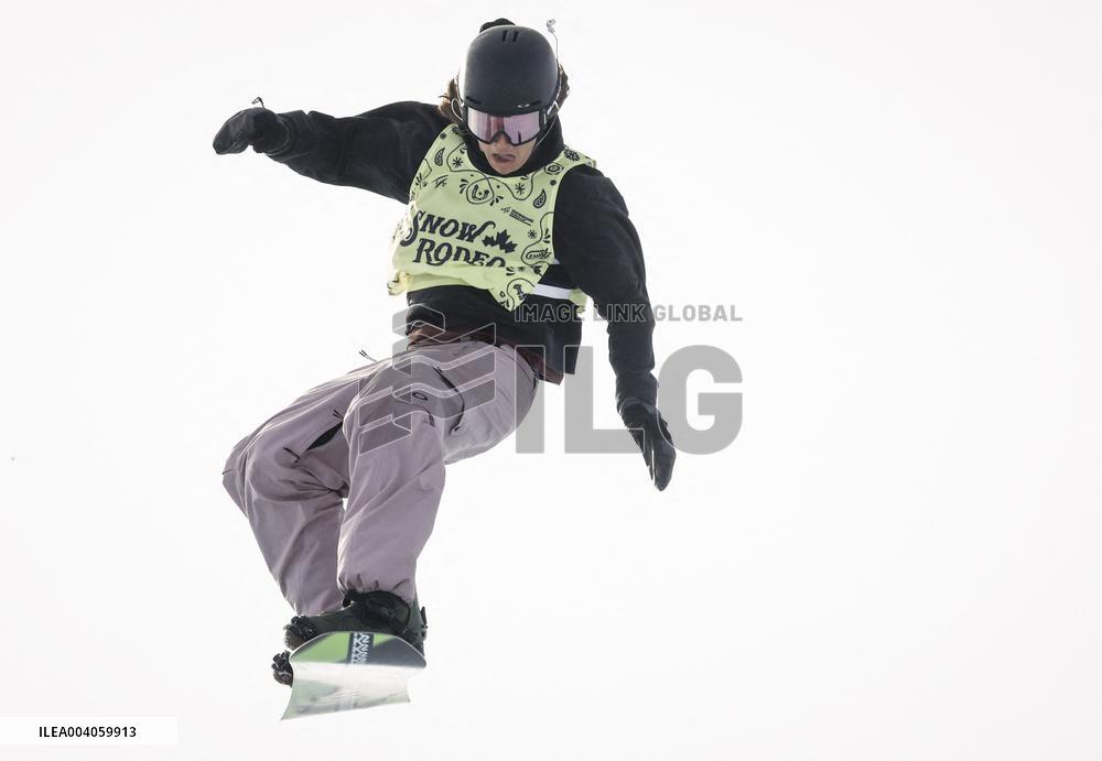 Men's World Cup Slopestyle Snowboard Event - Canada