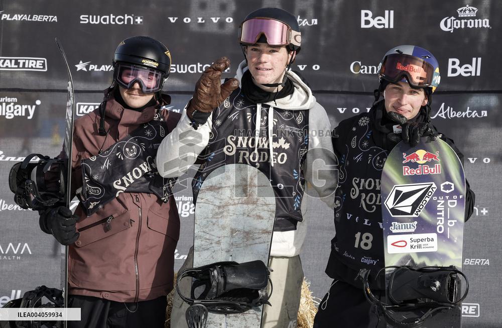 Men's World Cup Slopestyle Snowboard Event - Canada
