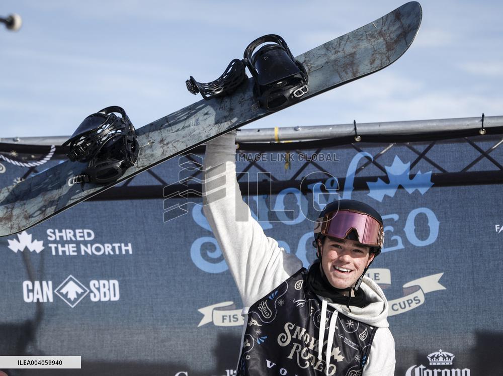 Men's World Cup Slopestyle Snowboard Event - Canada