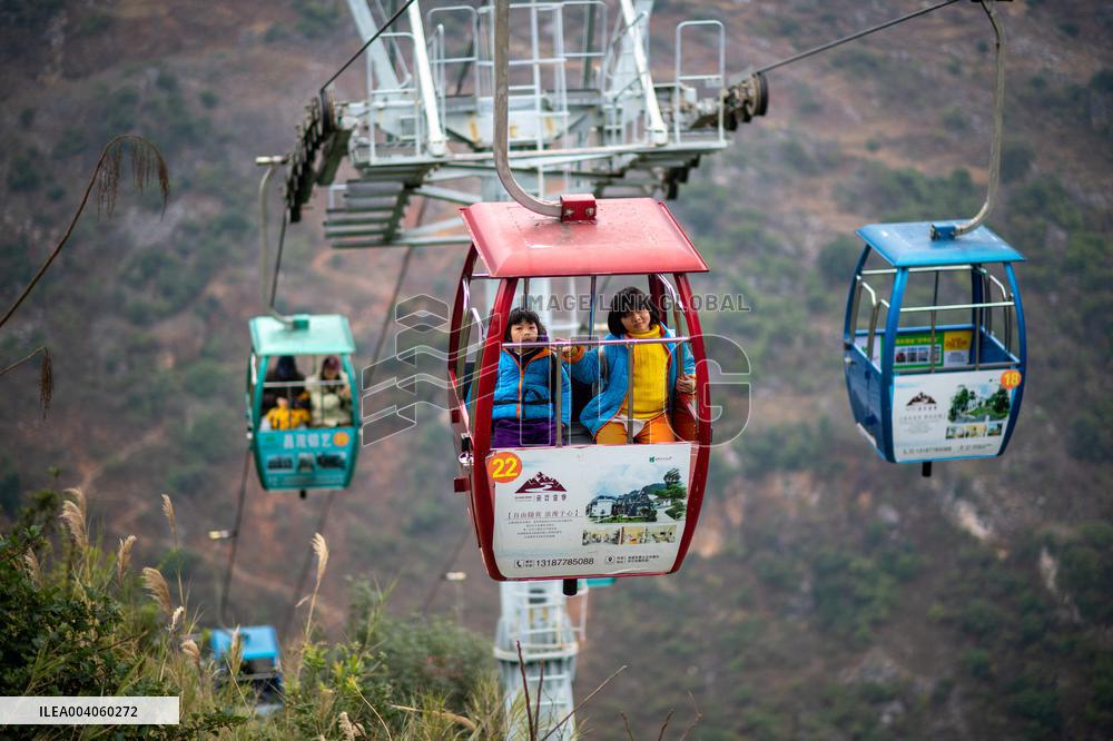 A Cloud Shuttle To The School - China