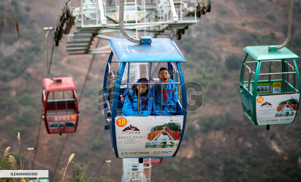 A Cloud Shuttle To The School - China