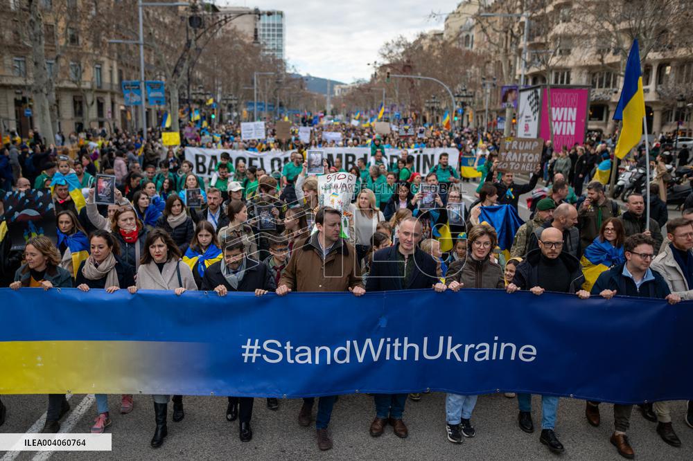 Demonstration In Support Of Ukraine - Barcelona
