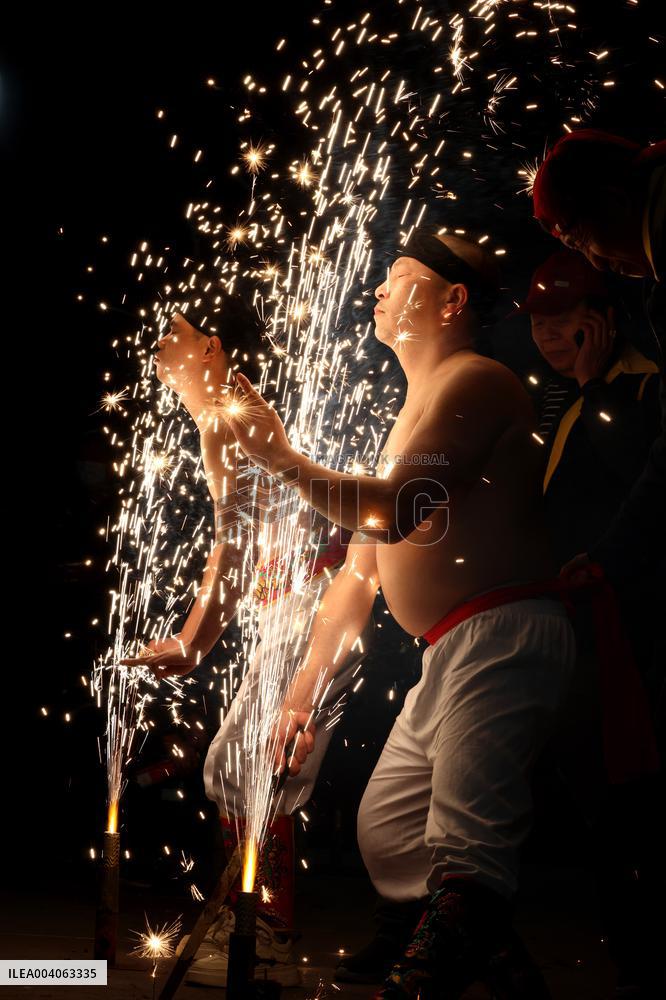Eating Fireworks Show in Putian
