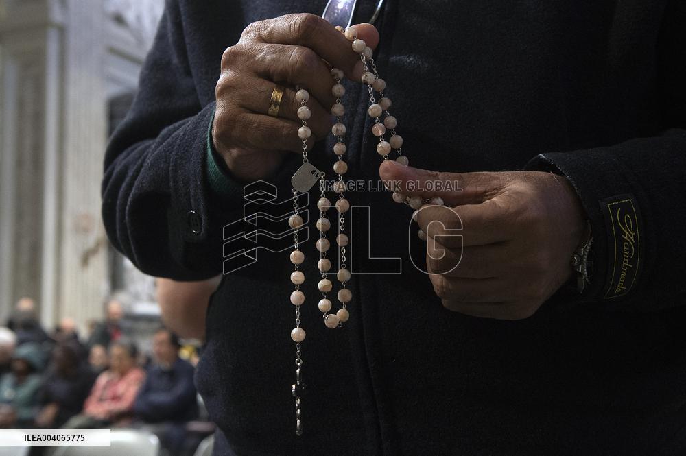 Cardinal Reina Mass for Pope Francis Healing - Rome