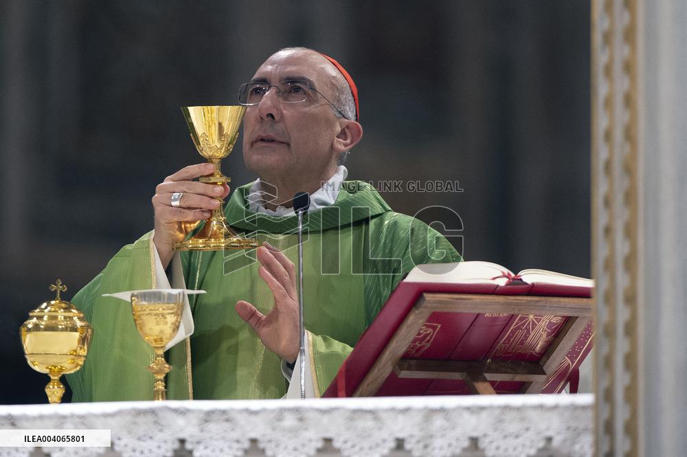 Cardinal Reina Mass for Pope Francis Healing - Rome