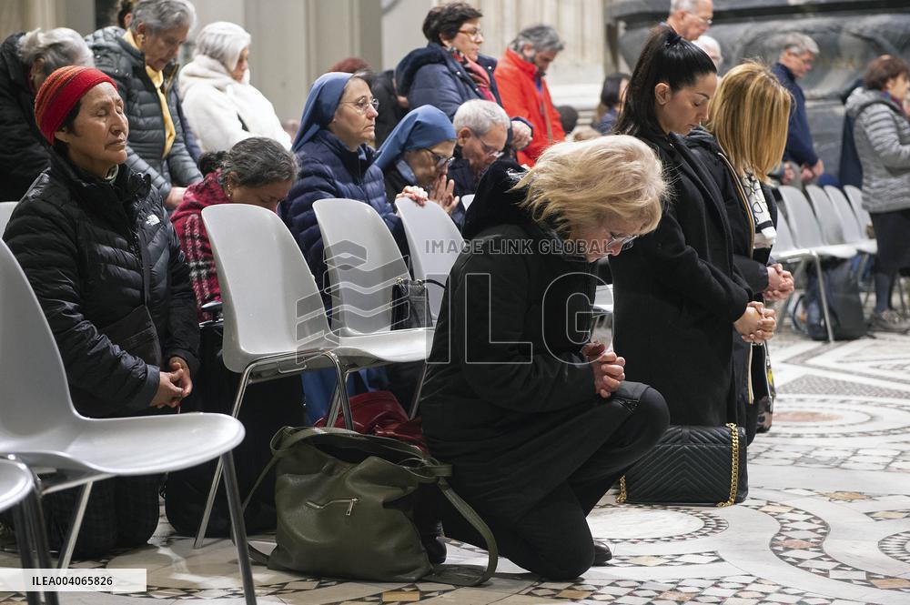 Cardinal Reina Mass for Pope Francis Healing - Rome