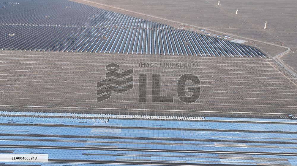 China First Commercial Linear Fresnel Solar Thermal Energy Storage Plant in Hami
