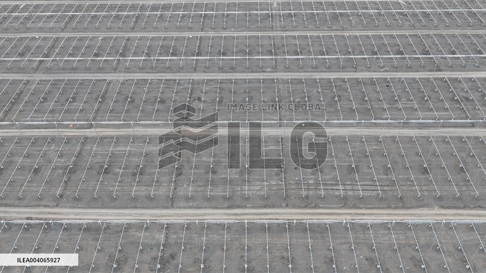 China First Commercial Linear Fresnel Solar Thermal Energy Storage Plant in Hami