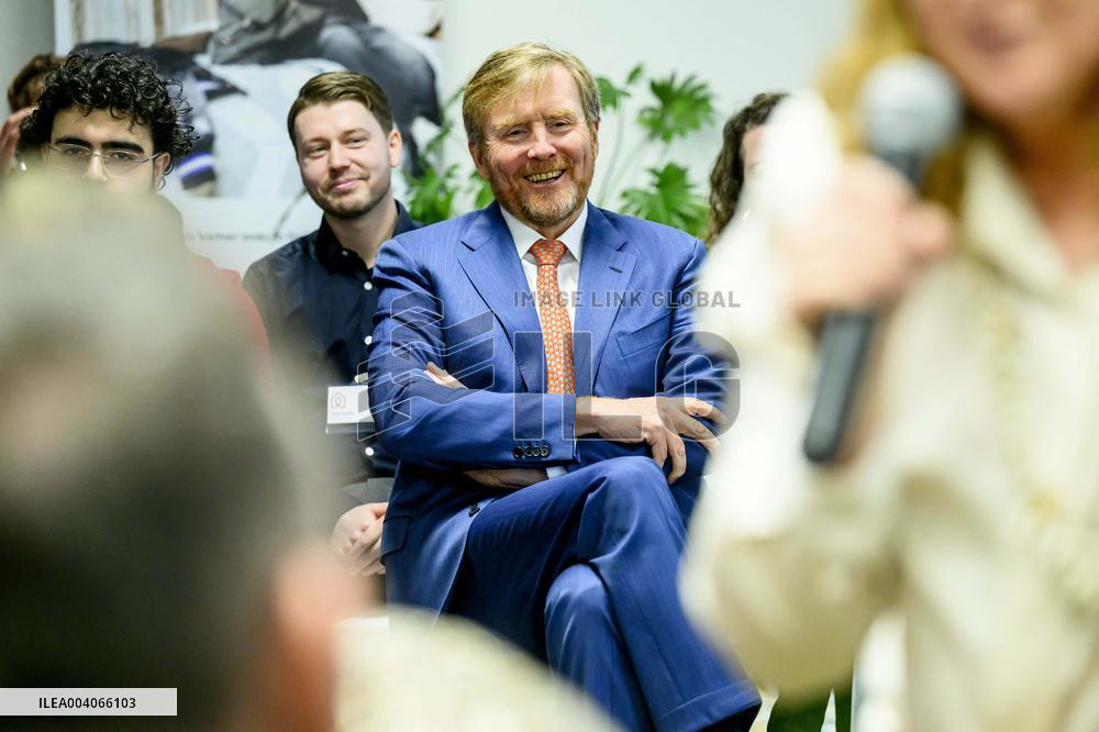 King Willem-Alexander Visits The Chambers With Attention Foundation - Houten