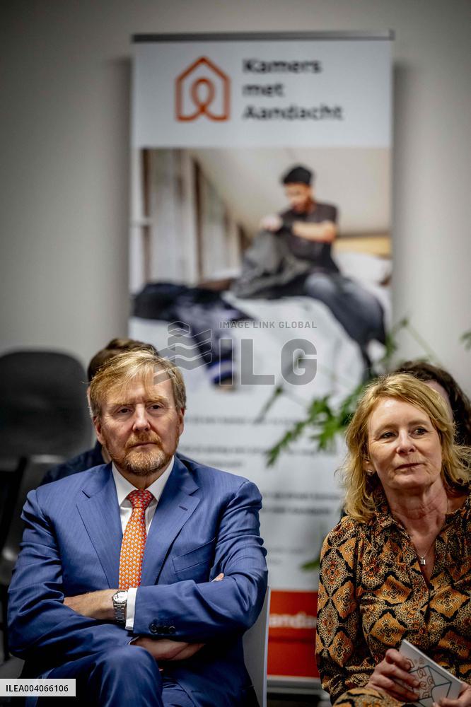 King Willem-Alexander Visits The Chambers With Attention Foundation - Houten