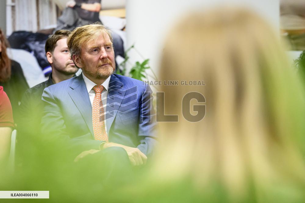 King Willem-Alexander Visits The Chambers With Attention Foundation - Houten