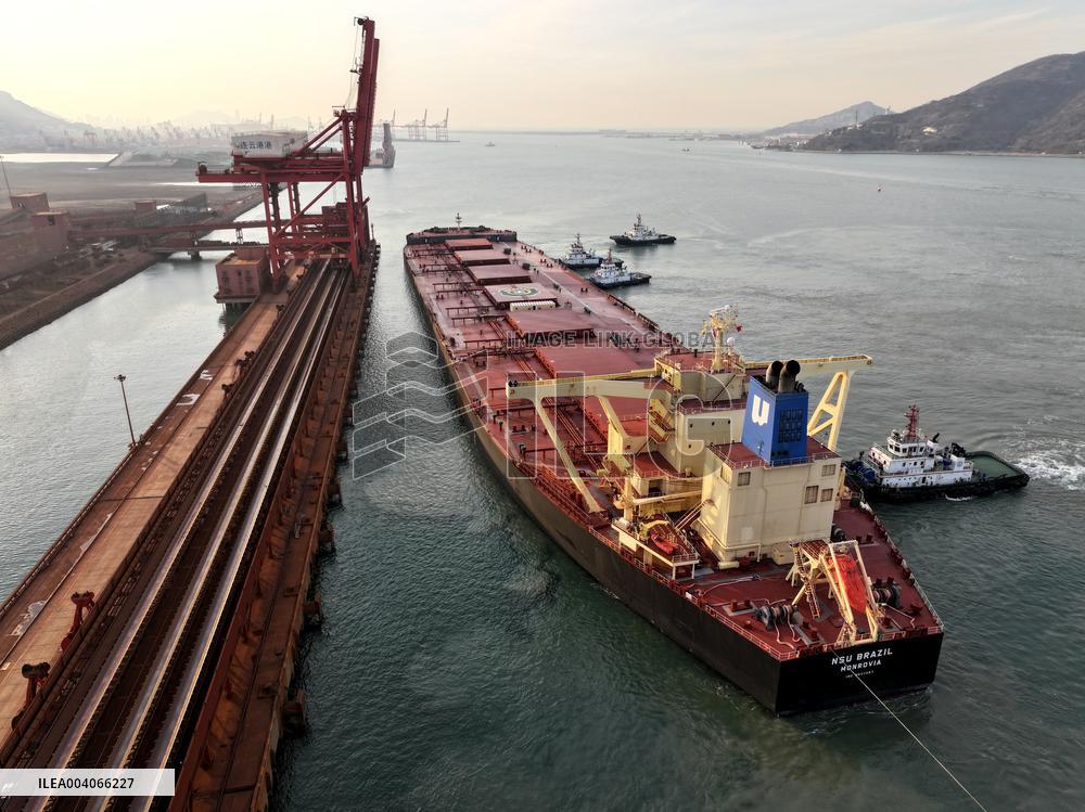 400,000 Tons Iron Ore Cargo Ship