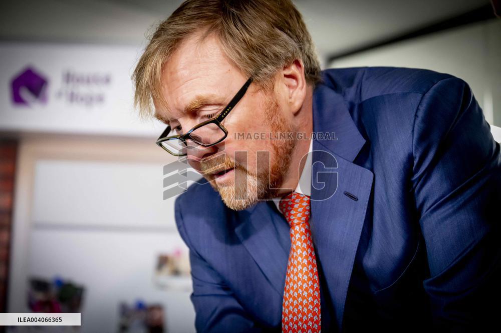 King Willem-Alexander Visits The Chambers With Attention Foundation - Houten