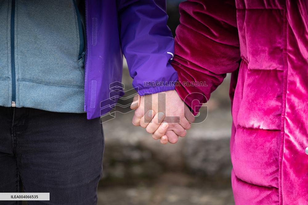 Protesters during Le Scouarnec Trial - Vannes RL