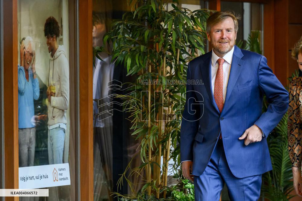 King Willem-Alexander Visits The Chambers With Attention Foundation - Houten