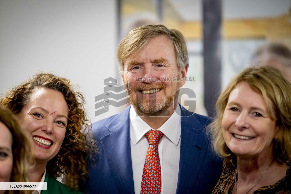 King Willem-Alexander Visits The Chambers With Attention Foundation - Houten