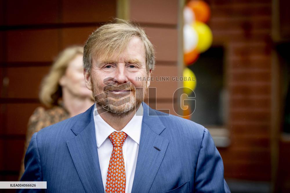King Willem-Alexander Visits The Chambers With Attention Foundation - Houten