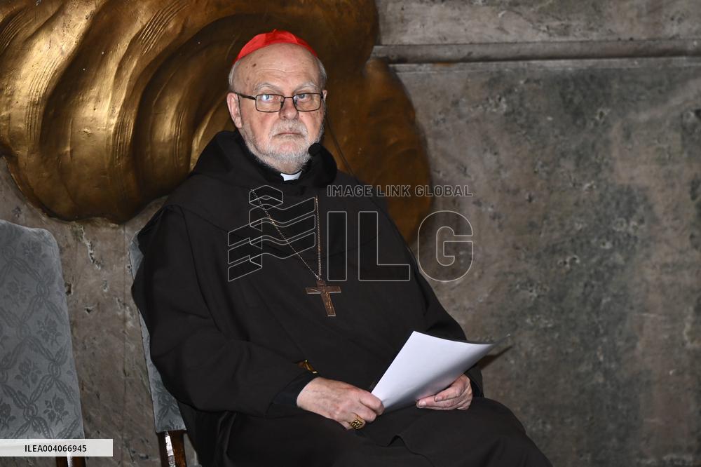 SWEDEN ROYAL COUPLE PEACE PRAYER