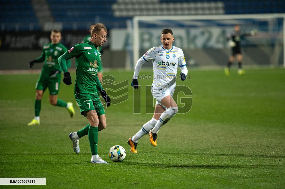 Dynamo beats Karpaty 2-0 in Ukrainian Premier League match