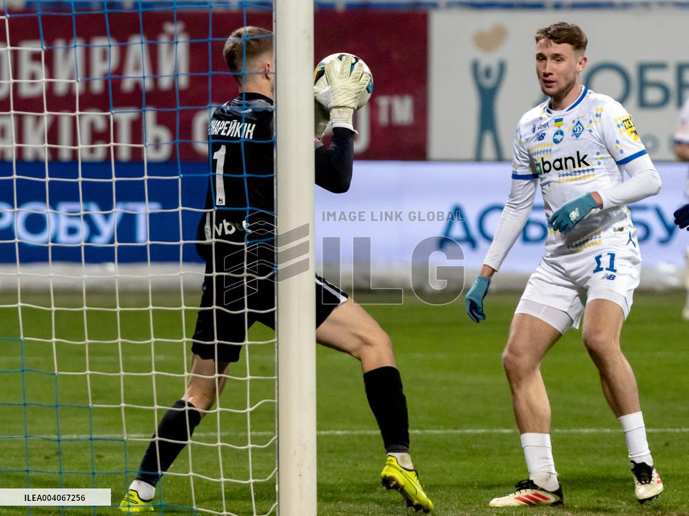 Dynamo beats Karpaty 2-0 in Ukrainian Premier League match