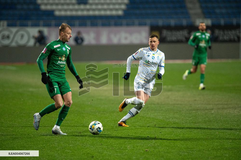 Dynamo beats Karpaty 2-0 in Ukrainian Premier League match