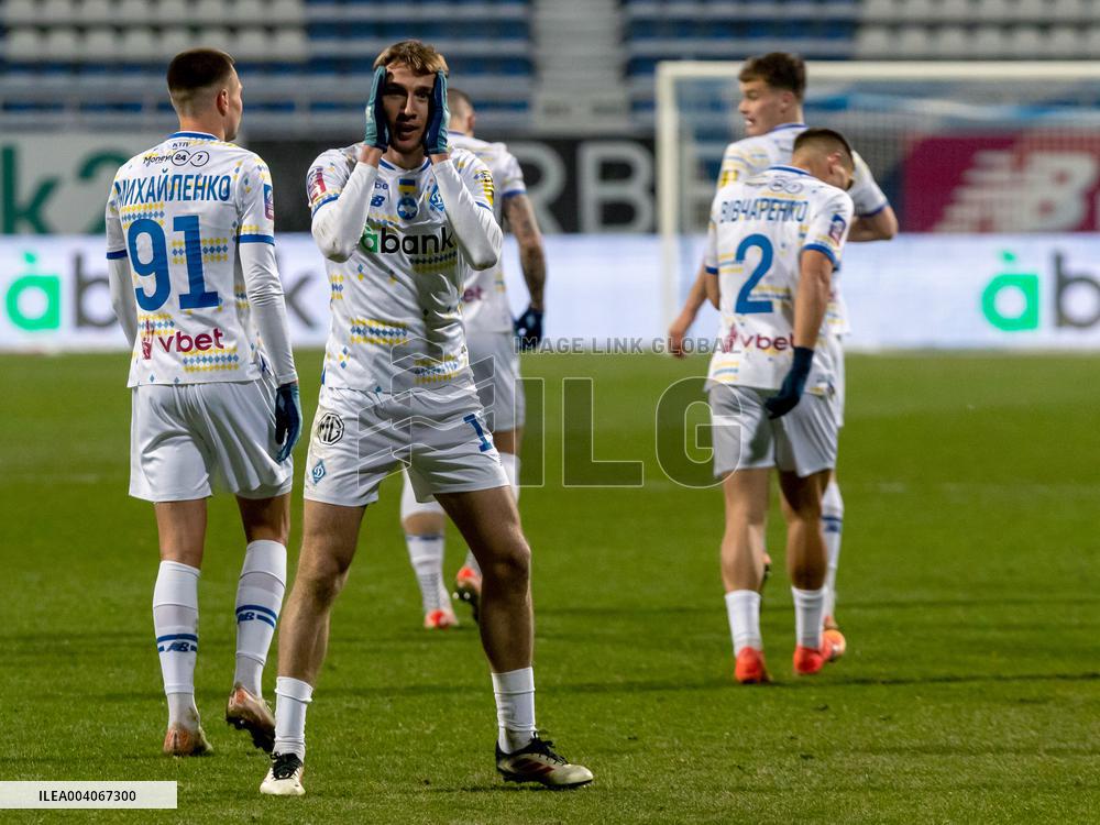 Dynamo beats Karpaty 2-0 in Ukrainian Premier League match