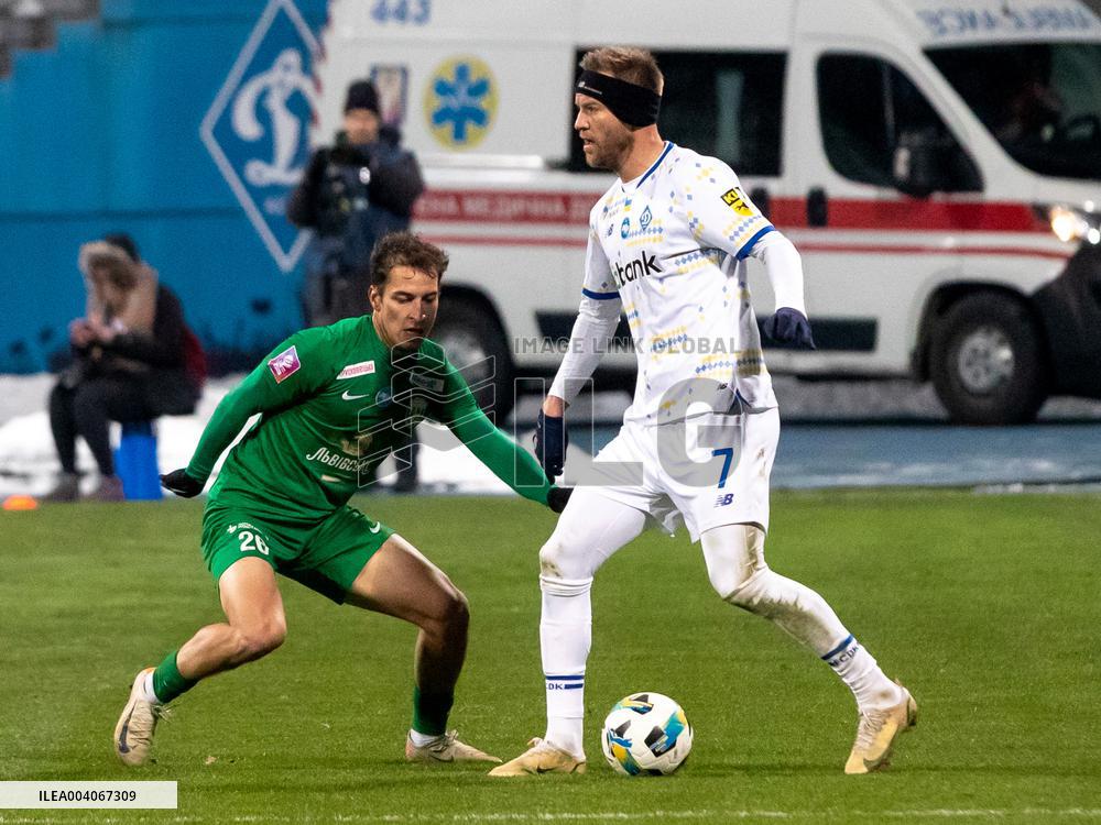 Dynamo beats Karpaty 2-0 in Ukrainian Premier League match