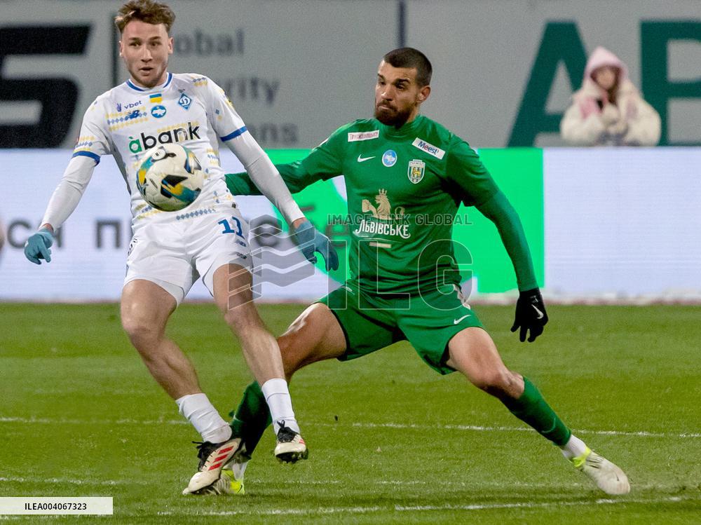 Dynamo beats Karpaty 2-0 in Ukrainian Premier League match
