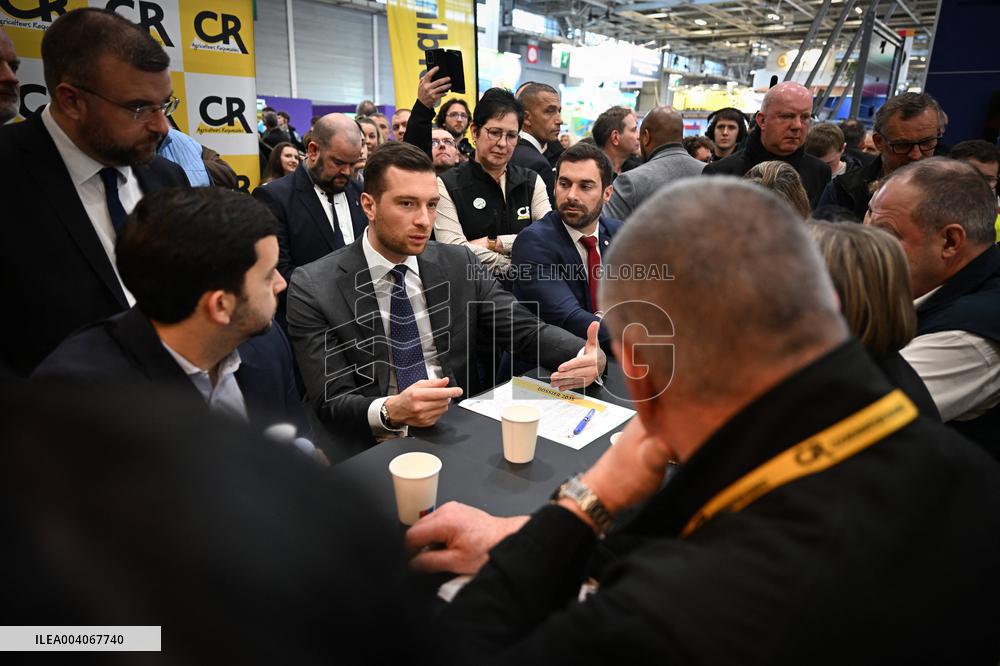 Jordan Bardella and Eric Ciotti at the SIA 2025 - Paris