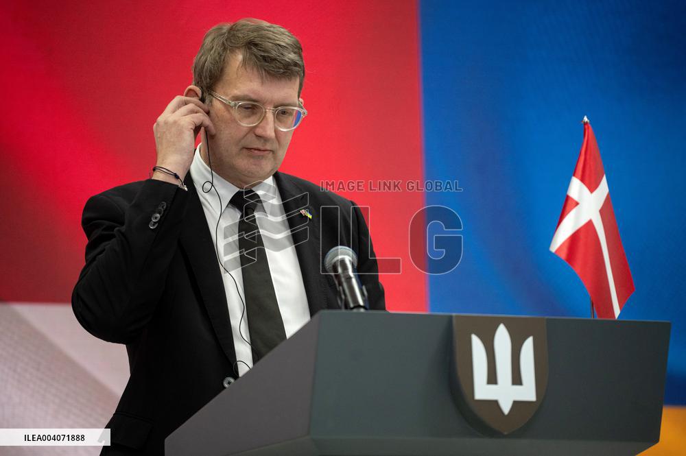 Joint press conference of Defense Ministers of Ukraine and Denmark in Kyiv