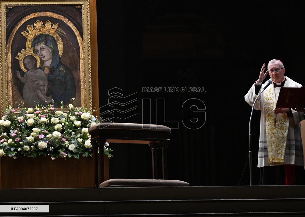 Nightly Rosary Prayer For Pope Francis’s Recovery - Vatican