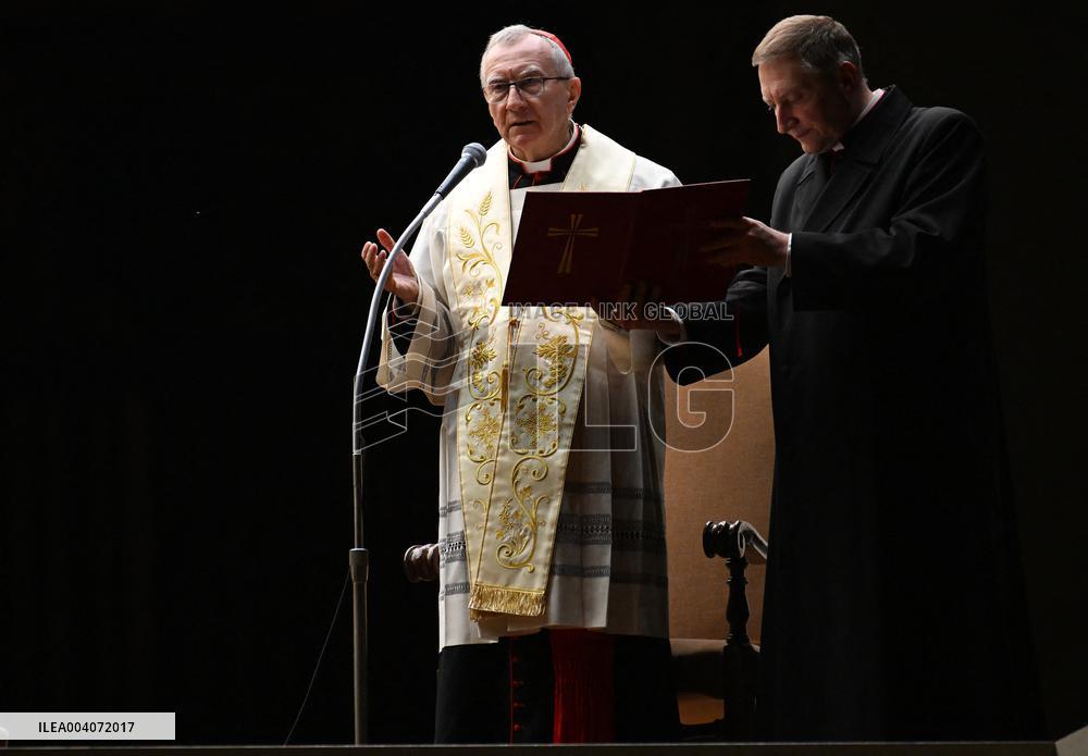 Nightly Rosary Prayer For Pope Francis’s Recovery - Vatican