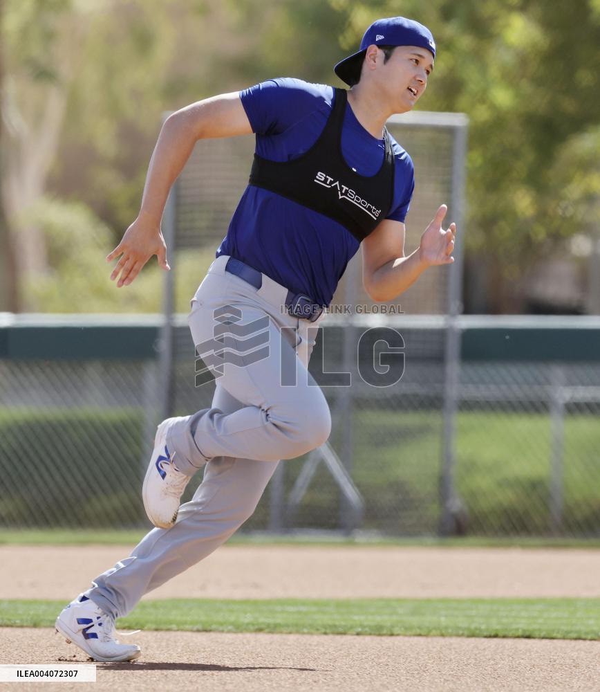 Baseball: MLB spring training